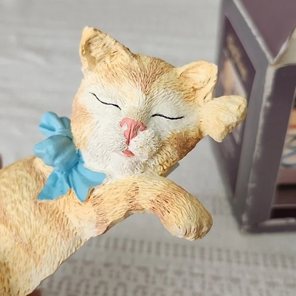 Classic Treasures musical kitten hand Painted shelf sitter Resin orange cat - Picture 6 of 8
